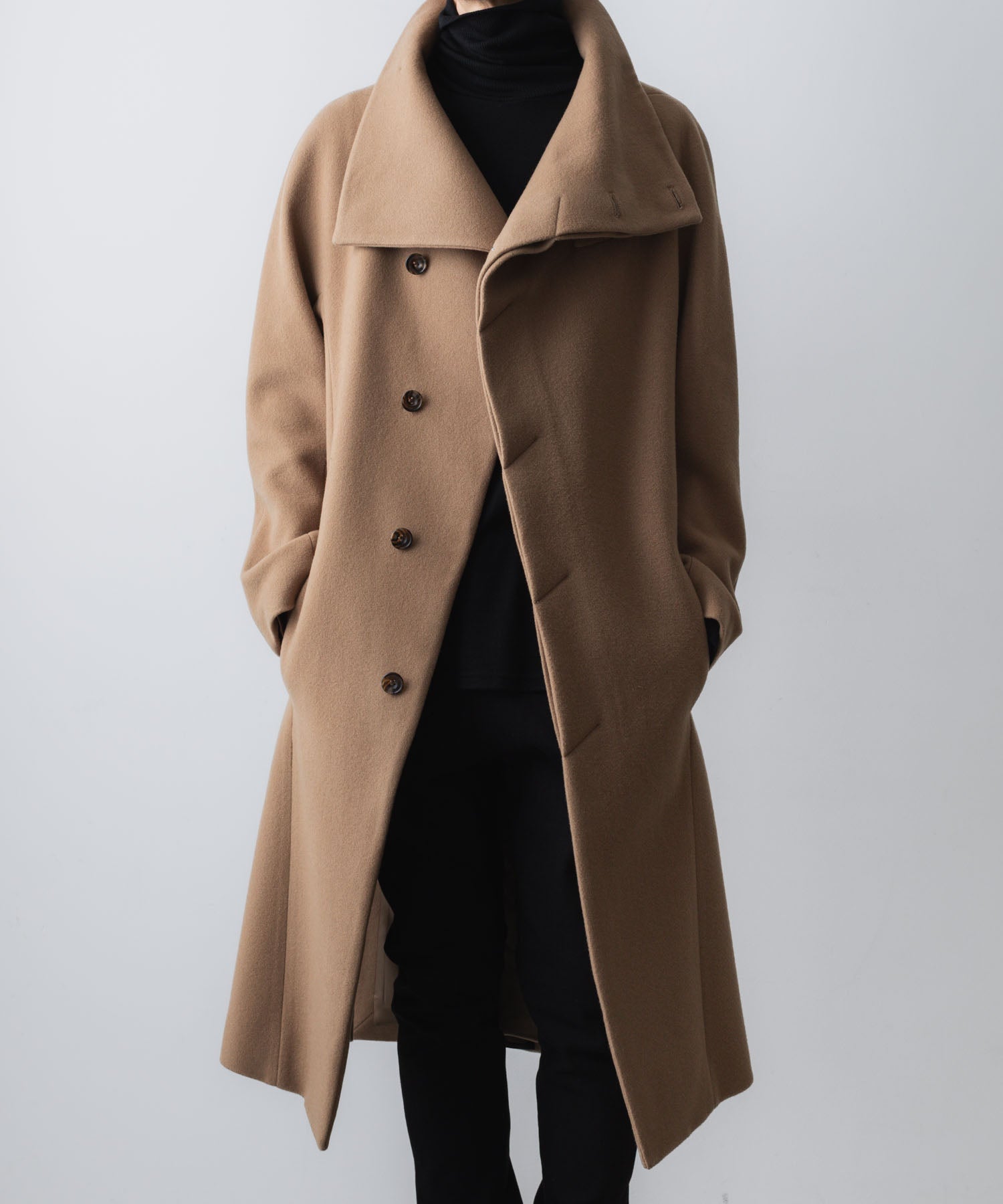 ato(アトウ)のENGLAND LAMB MELTON STAND COLLAR COAT - D.BEIGEの公式通販サイトsession福岡セレクトショップ