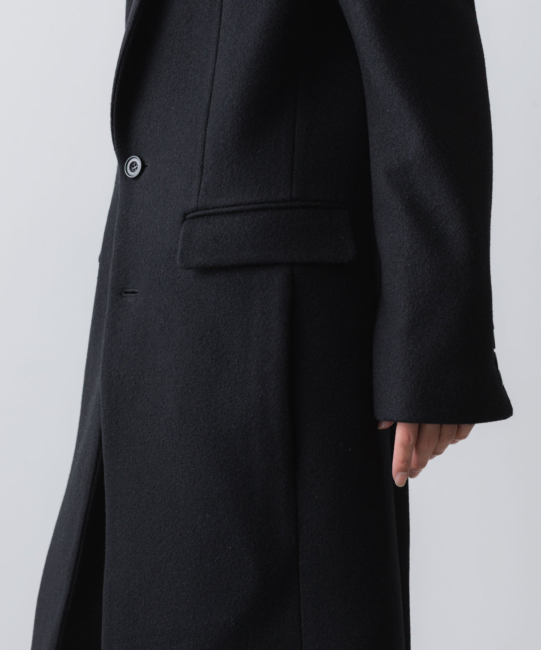 ato(アトウ)のENGLAND LAMB CHESTERFIELD COAT - BLACKの公式通販サイトsession福岡セレクトショップ
