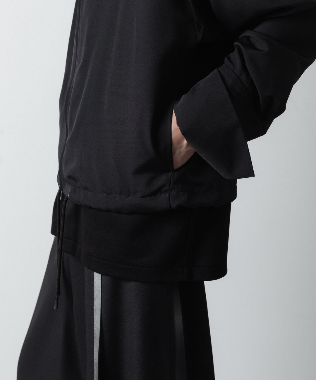 ato(アトウ)のDOUBLE CUFFS ZIP SHIRT - BLACKの公式通販サイトsession福岡セレクトショップ