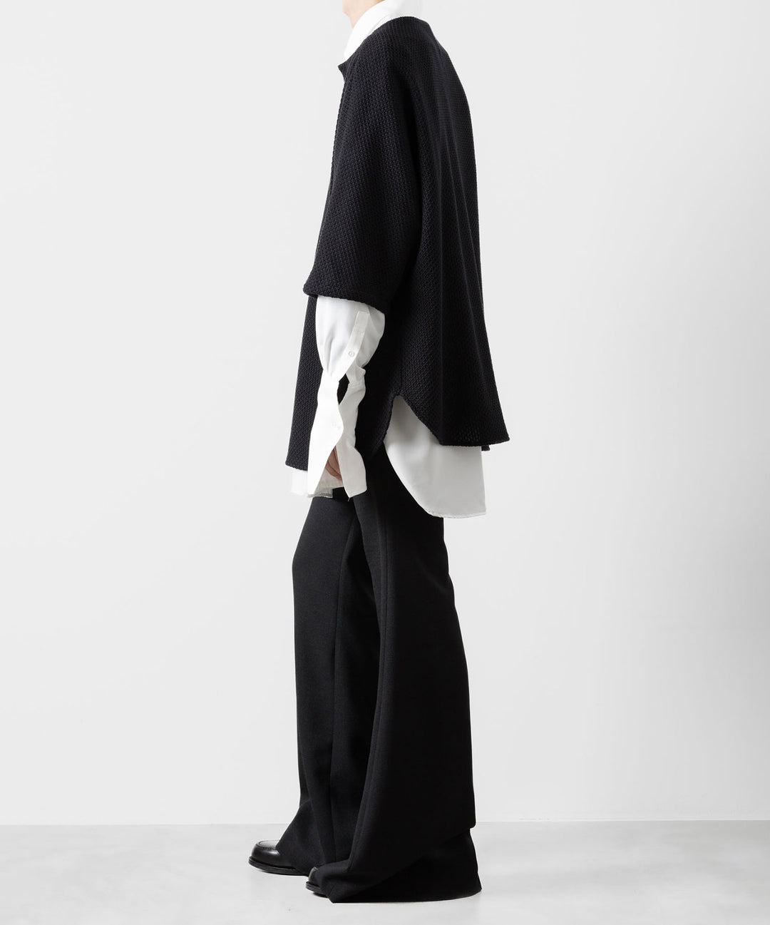 ato(アトウ)のCOTTON RUSSELL OVERSIZED TEE - BLACKの公式通販サイトsession福岡セレクトショップ