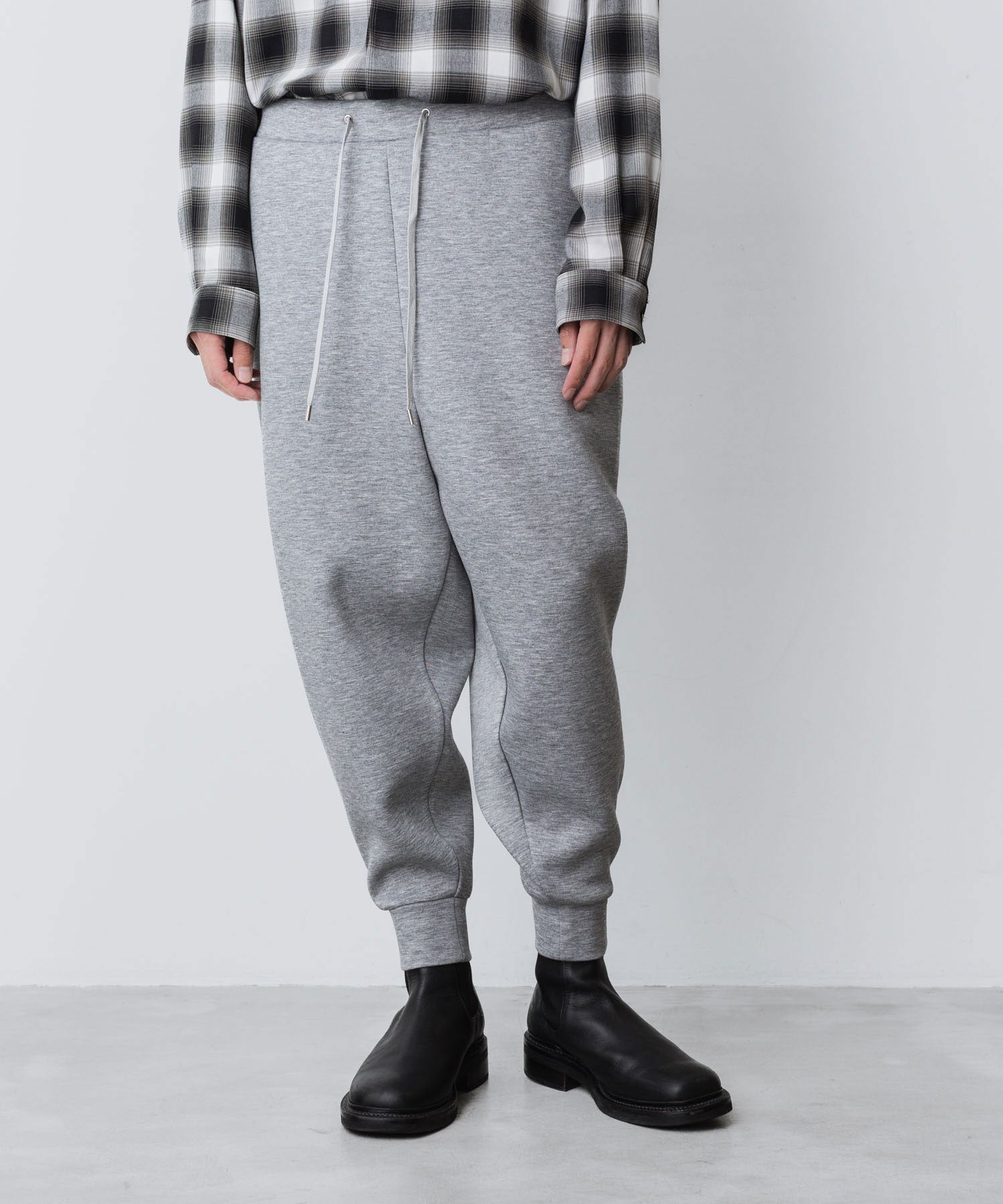 ato(アトウ)のAIR CUSHION SWEAT PANTS - L.GRAYの公式通販サイトsession福岡セレクトショップ