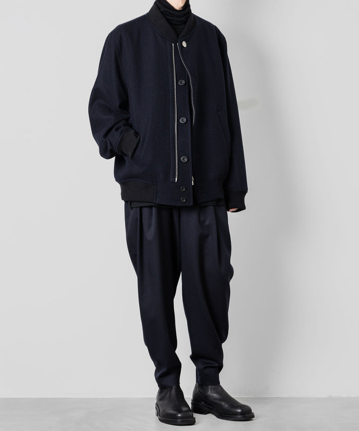 ato(アトウ)のWOOL 2TACK TAPERED PANTSのNAVY