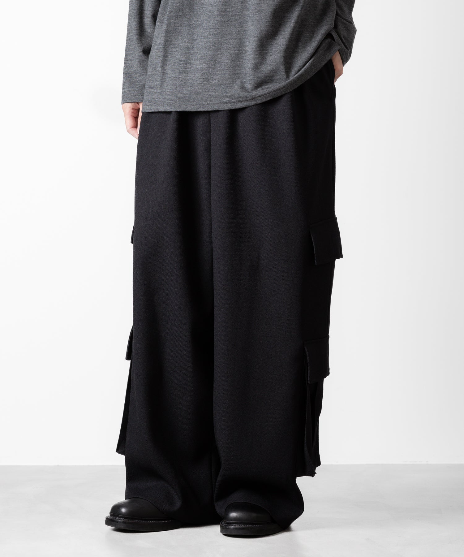 ato(アトウ)のDOUBLE POCKET WIDE PANTS - BLACKの公式通販サイトsession福岡セレクトショップ