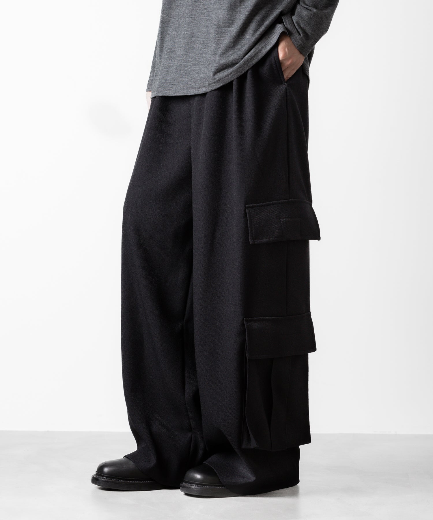 ato(アトウ)のDOUBLE POCKET WIDE PANTS - BLACKの公式通販サイトsession福岡セレクトショップ