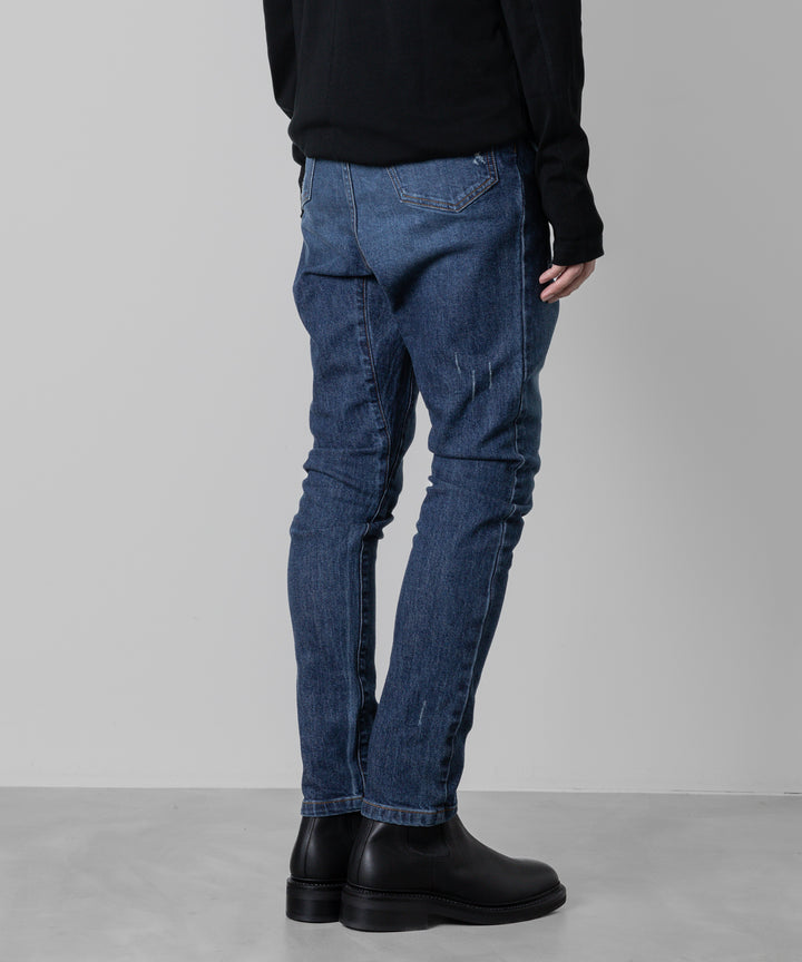 ato(アトウ)の23awコレクションのDAMAGED STRETCH SARROUEL DENIM PANTSのNAVY