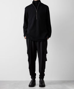 【ato】STAND COLLAR ZIP PULLOVER - BLACK