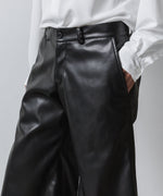画像をギャラリービューアに読み込む, ato(アトウ)のSYNTHETIC LEATHER WIDE FLAIR PANTS - BLACKの公式通販サイトsession福岡セレクトショップ

