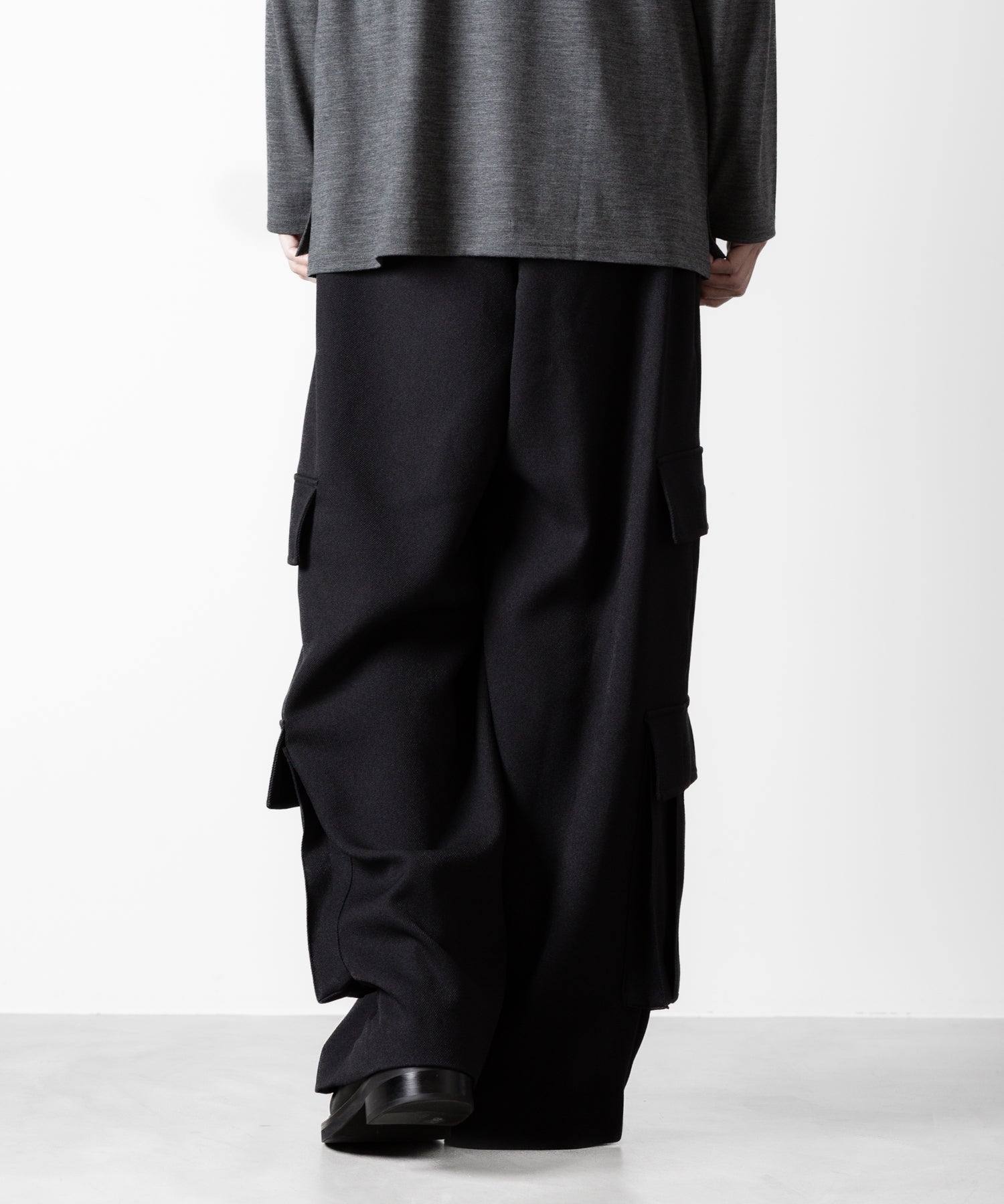 ato(アトウ)のDOUBLE POCKET WIDE PANTS - BLACKの公式通販サイトsession福岡セレクトショップ