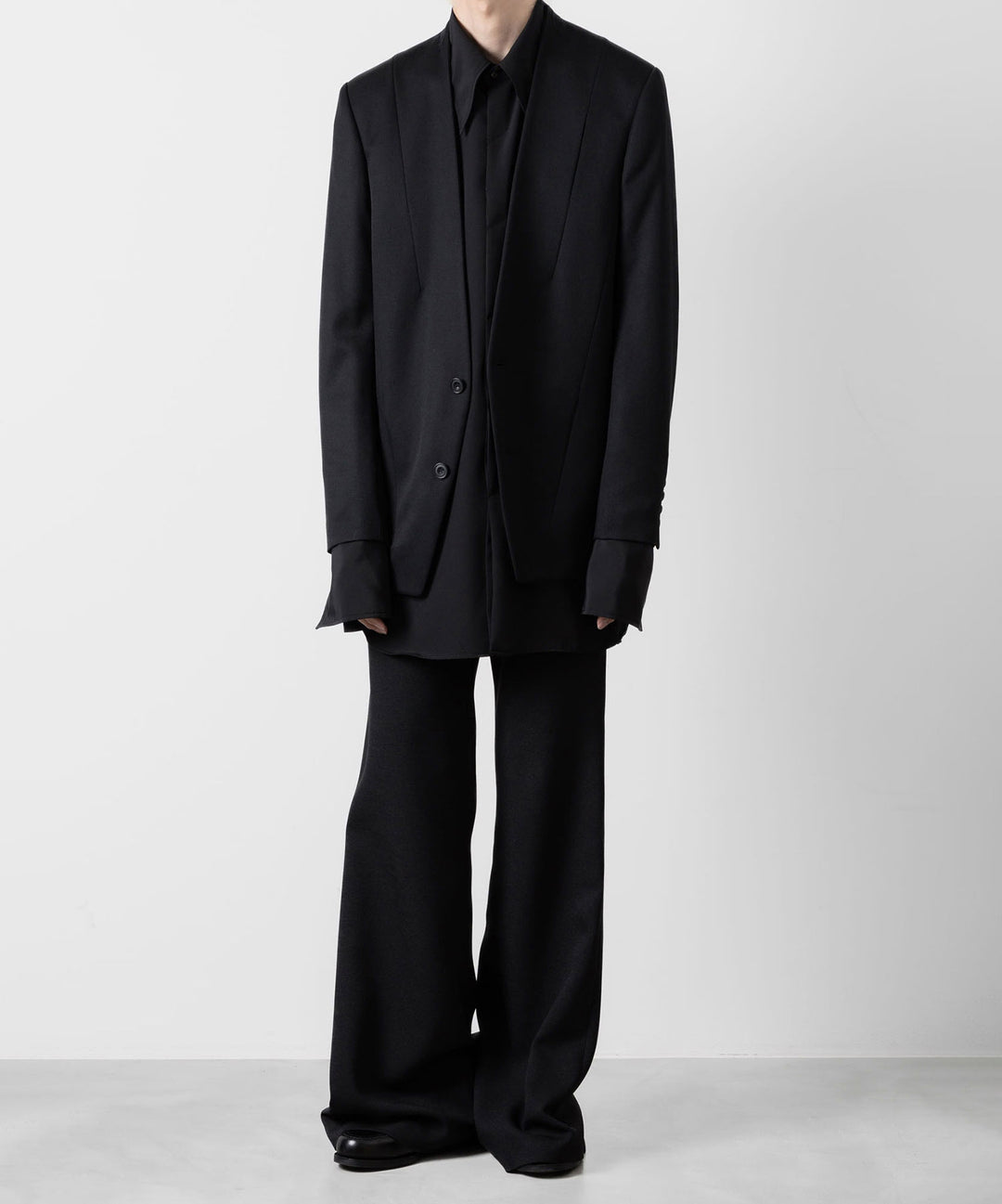 ato(アトウ)のOVERSIZED DOUBLE CUFFS SHIRT - BLACKの公式通販サイトsession福岡セレクトショップ