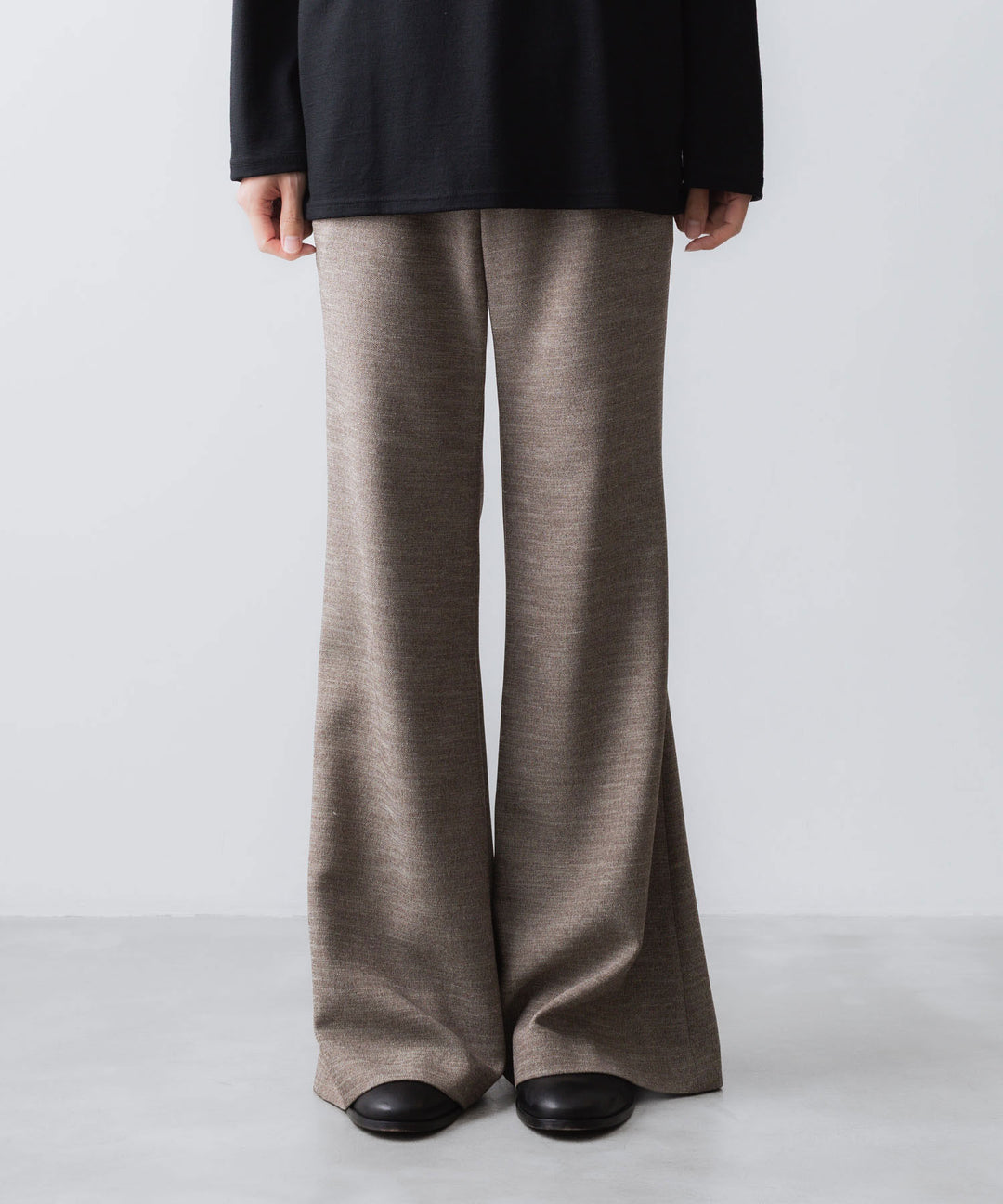 ato(アトウ)のSLUB TWEED FLAIR PANTS - BROWNの公式通販サイトsession福岡セレクトショップ