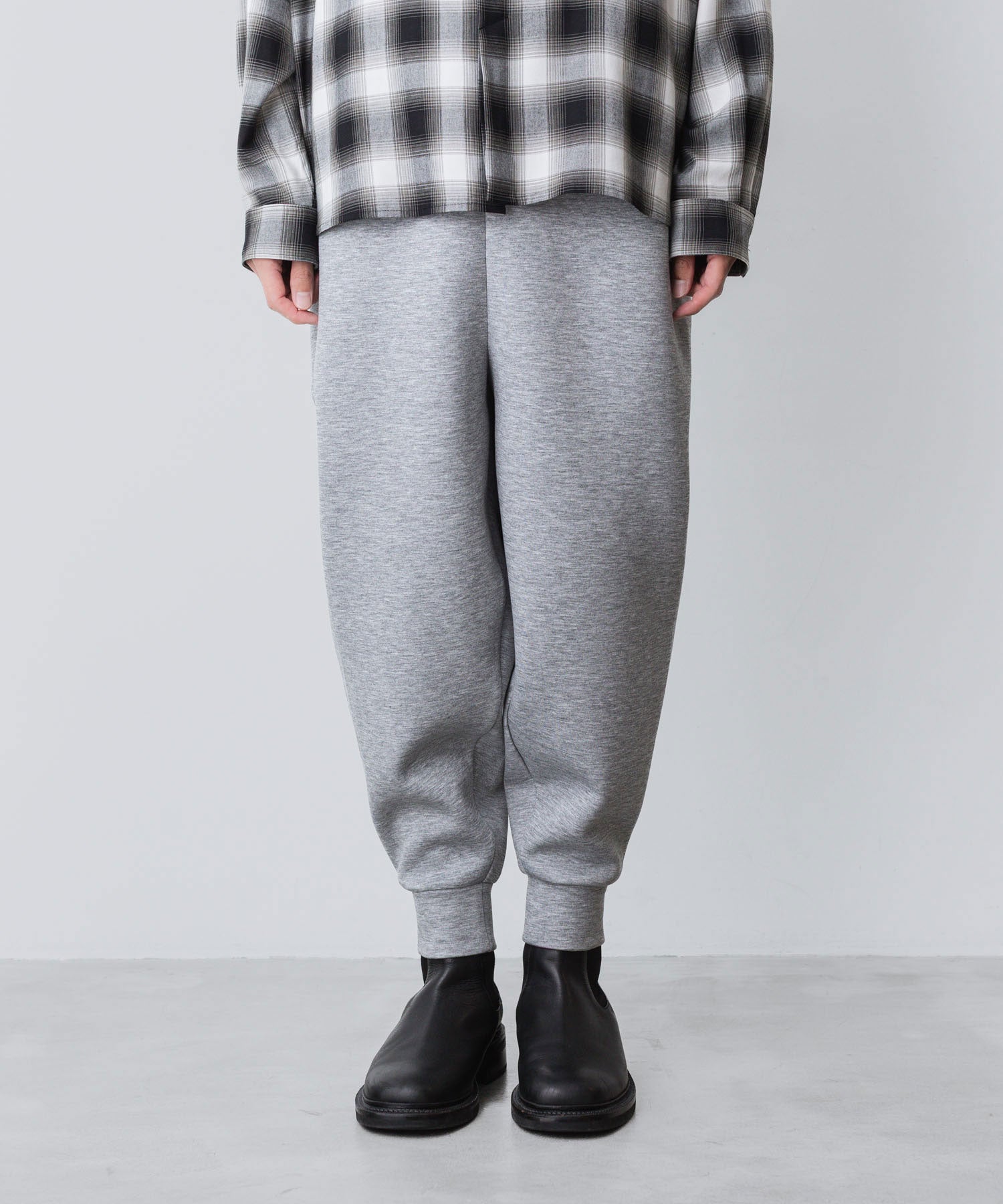 ato(アトウ)のAIR CUSHION SWEAT PANTS - L.GRAYの公式通販サイトsession福岡セレクトショップ