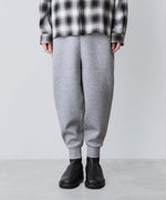 画像をギャラリービューアに読み込む, ato(アトウ)のAIR CUSHION SWEAT PANTS - L.GRAYの公式通販サイトsession福岡セレクトショップ

