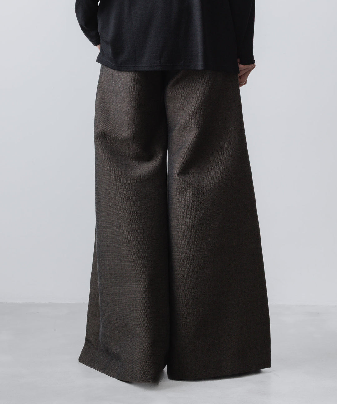 ato(アトウ)のRECYCLE POLYESTER/WOOL WIDE FLAIR PANTS - GRAIGEの公式通販サイトsession福岡セレクトショップ