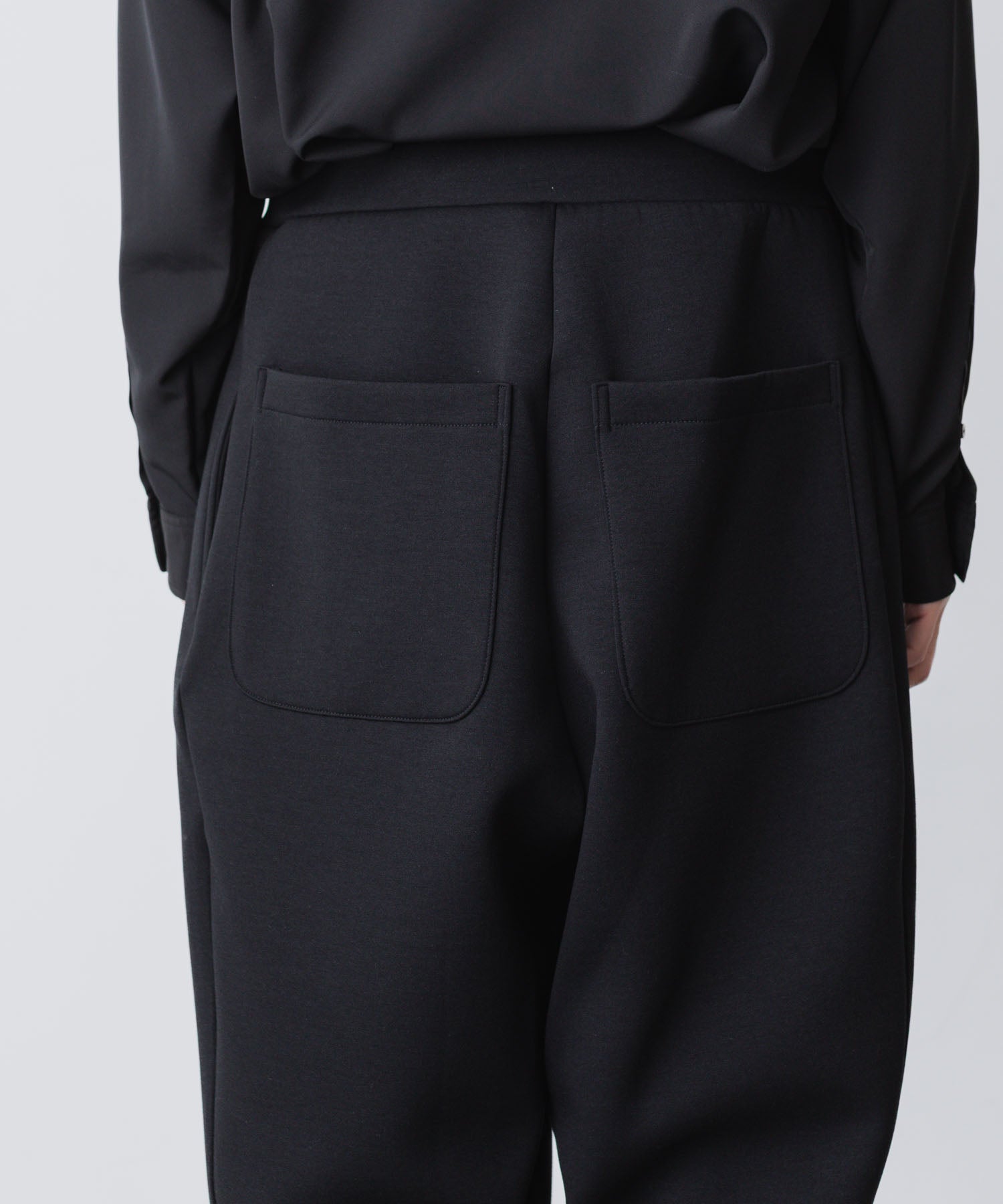 ato(アトウ)のAIR CUSHION SWEAT PANTS - BLACKの公式通販サイトsession福岡セレクトショップ