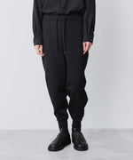 画像をギャラリービューアに読み込む, ato(アトウ)のAIR CUSHION SWEAT PANTS - BLACKの公式通販サイトsession福岡セレクトショップ
