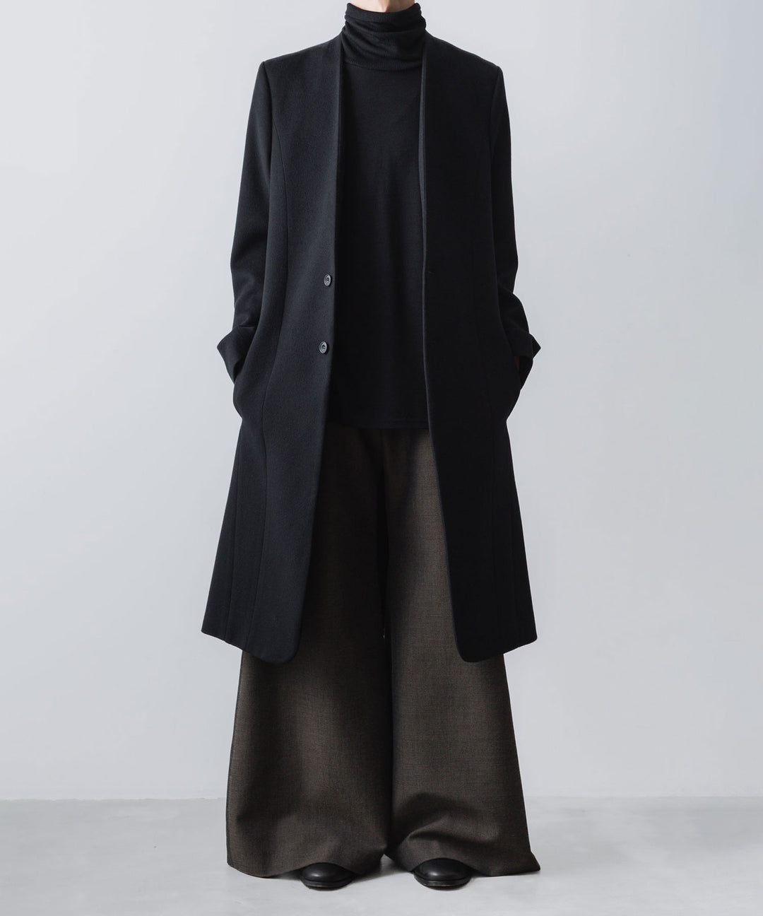 ato(アトウ)のRECYCLE POLYESTER/WOOL WIDE FLAIR PANTS - GRAIGEの公式通販サイトsession福岡セレクトショップ