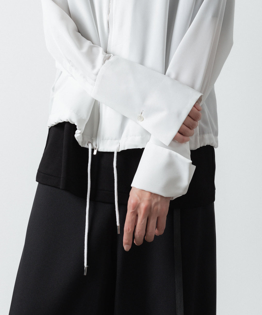 ato(アトウ)のDOUBLE CUFFS ZIP SHIRT - WHITEの公式通販サイトsession福岡セレクトショップ