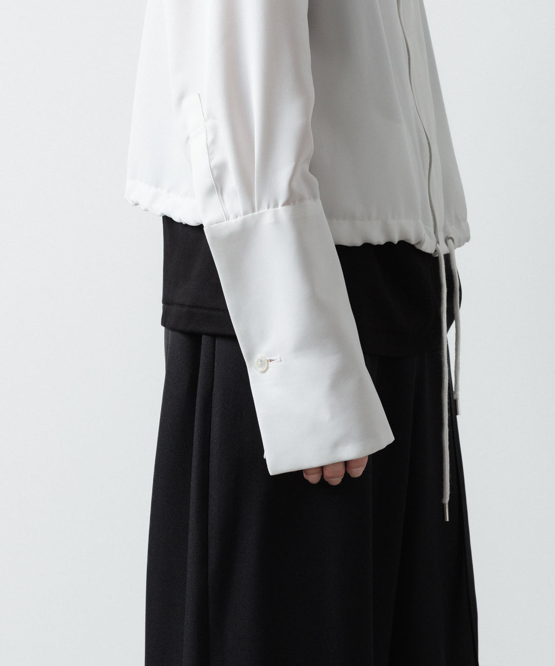 ato(アトウ)のDOUBLE CUFFS ZIP SHIRT - WHITEの公式通販サイトsession福岡セレクトショップ