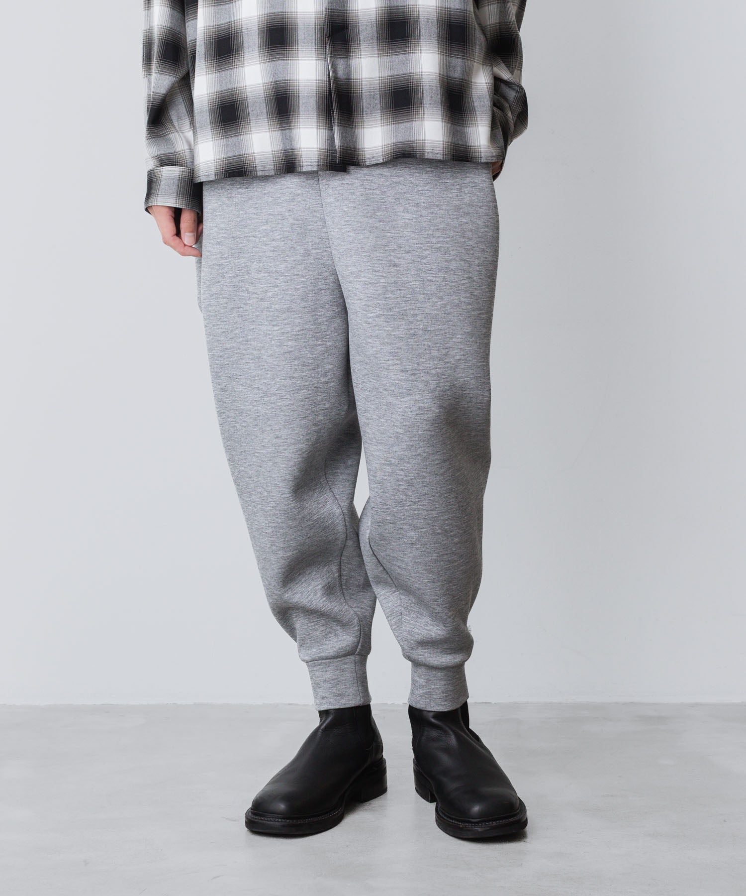 ato(アトウ)のAIR CUSHION SWEAT PANTS - L.GRAYの公式通販サイトsession福岡セレクトショップ