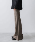 画像をギャラリービューアに読み込む, ato(アトウ)のSLUB TWEED FLAIR PANTS - BROWNの公式通販サイトsession福岡セレクトショップ
