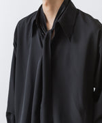 画像をギャラリービューアに読み込む, ato(アトウ)のCREPE DE CHINE  SHORT SCARF SHIRT - BLACKの公式通販サイトsession福岡セレクトショップ
