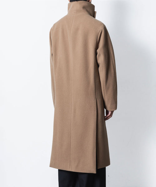 ato】ENGLAND LAMB MELTON STAND COLLAR COAT - D.BEIGE | 公式通販