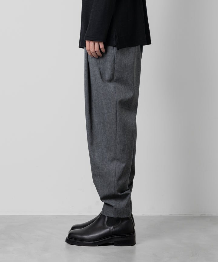 ato(アトウ)のWOOL 2TACK TAPERED PANTSのCHARCOAL