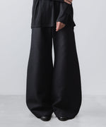 画像をギャラリービューアに読み込む, ato(アトウ)のRECYCLE POLYESTER/WOOL WIDE FLAIR PANTS - BLACKの公式通販サイトsession福岡セレクトショップ
