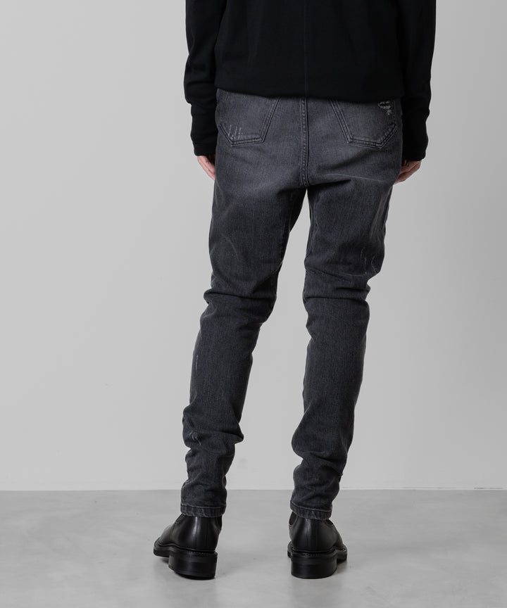 ato(アトウ)の23awコレクションのDAMAGED STRETCH SARROUEL DENIM PANTSのBLACK