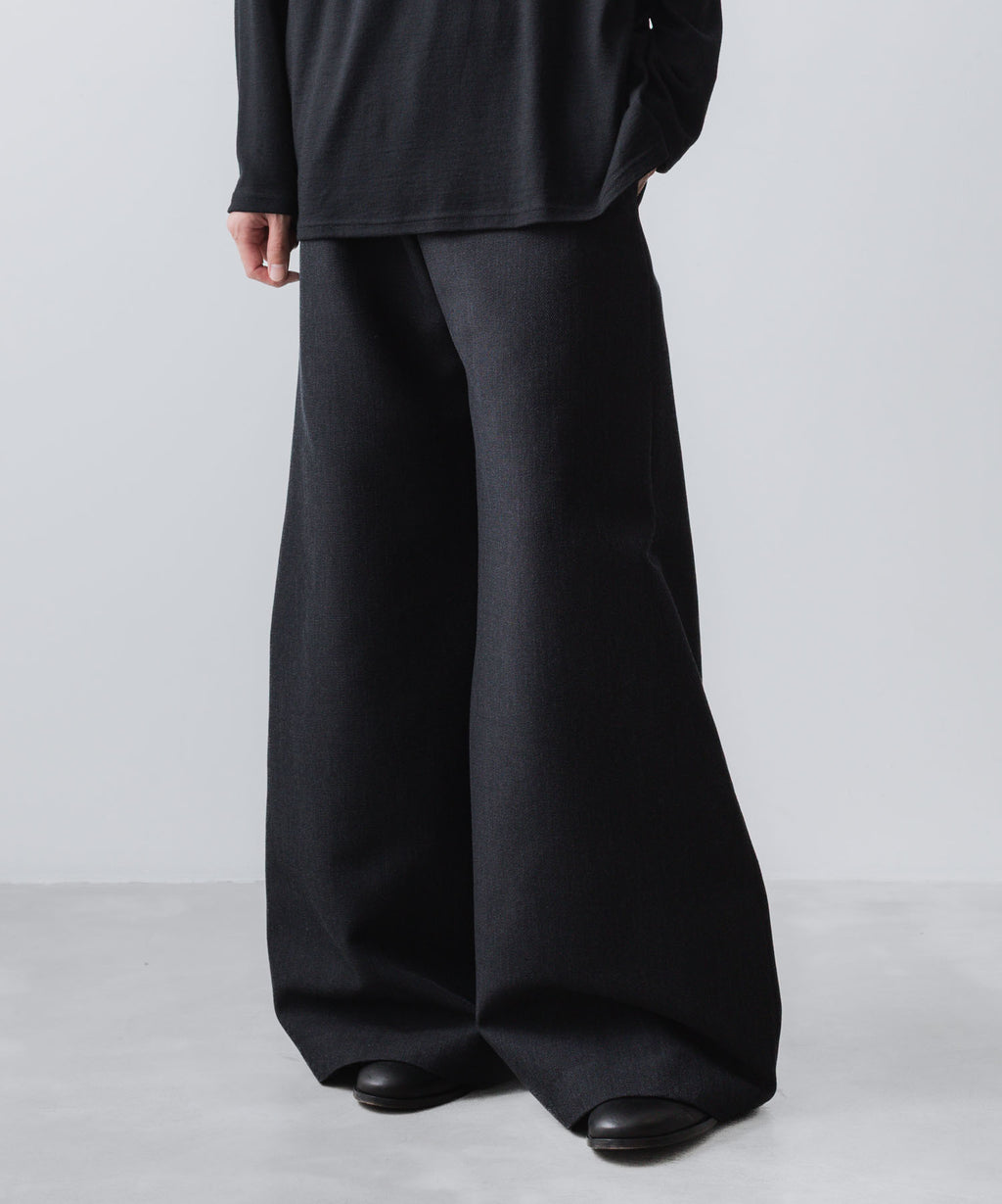 ato(アトウ)のRECYCLE POLYESTER/WOOL WIDE FLAIR PANTS - BLACKの公式通販サイトsession福岡セレクトショップ