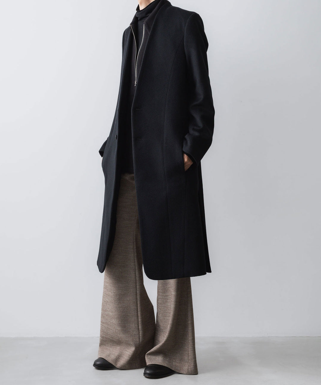 ato(アトウ)のSLUB TWEED FLAIR PANTS - BROWNの公式通販サイトsession福岡セレクトショップ