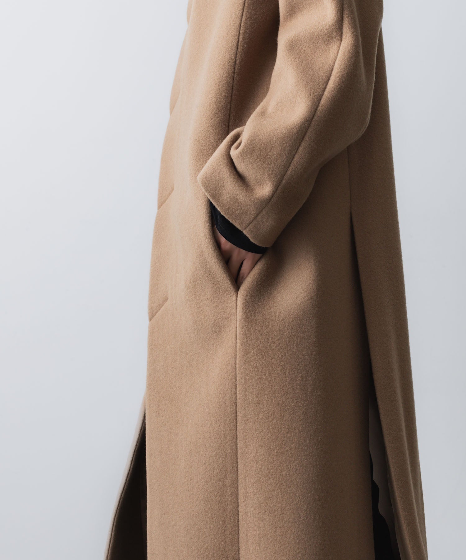 ato(アトウ)のENGLAND LAMB MELTON STAND COLLAR COAT - D.BEIGEの公式通販サイトsession福岡セレクトショップ