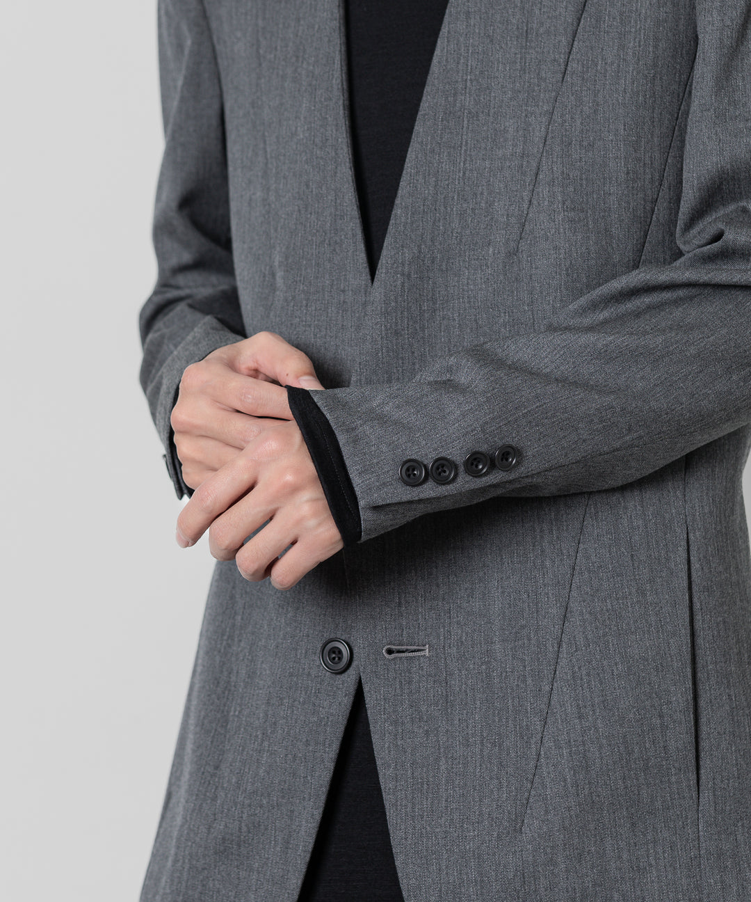 ato(アトウ)のWOOL TWILL NO COLLAR JACKETのCHARCOAL