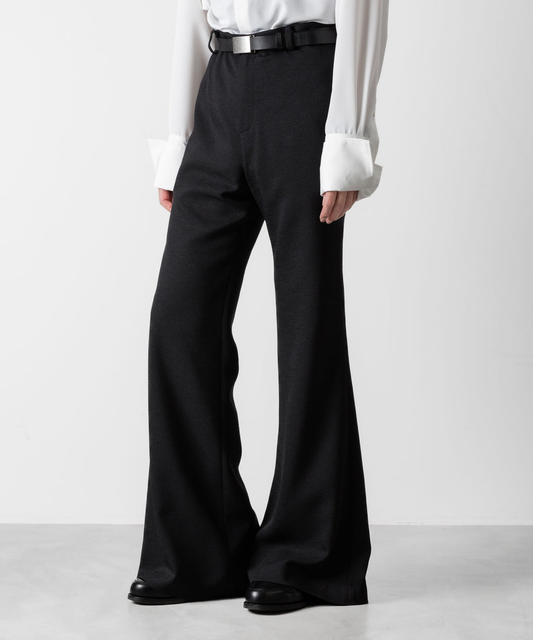 ato アトウの25SS のSLUB TWEED FLAIR PANTSの公式通販サイトsession福岡セレクトショップ