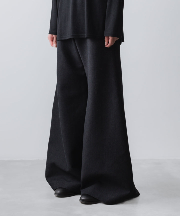 ato(アトウ)のRECYCLE POLYESTER/WOOL WIDE FLAIR PANTS - BLACKの公式通販サイトsession福岡セレクトショップ