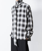 画像をギャラリービューアに読み込む, ato(アトウ)のOMBRE-CHECK SHORT SCARF SHIRT - BLACKの公式通販サイトsession福岡セレクトショップ
