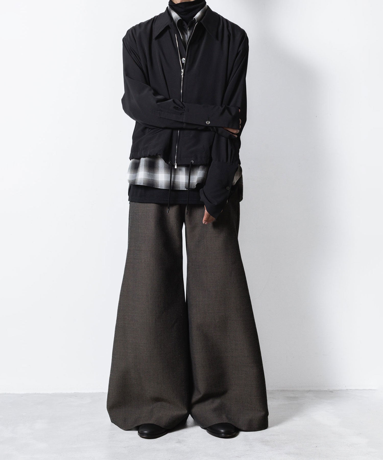 ato(アトウ)のOMBRE-CHECK SHORT SCARF SHIRT - BLACKの公式通販サイトsession福岡セレクトショップ