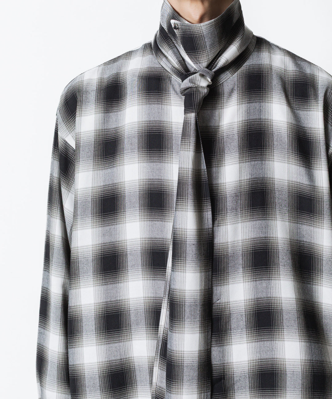 ato(アトウ)のOMBRE-CHECK SHORT SCARF SHIRT - BLACKの公式通販サイトsession福岡セレクトショップ