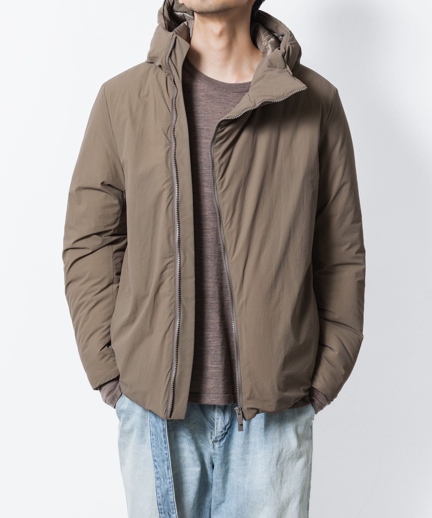 ATTACHMENT / EXCLUSIVE ITEMアタッチメントのNY 2WAY STRECH ROUND ZIP HOODED JACKET - CAMELの公式通販サイトsession福岡セレクトショップ