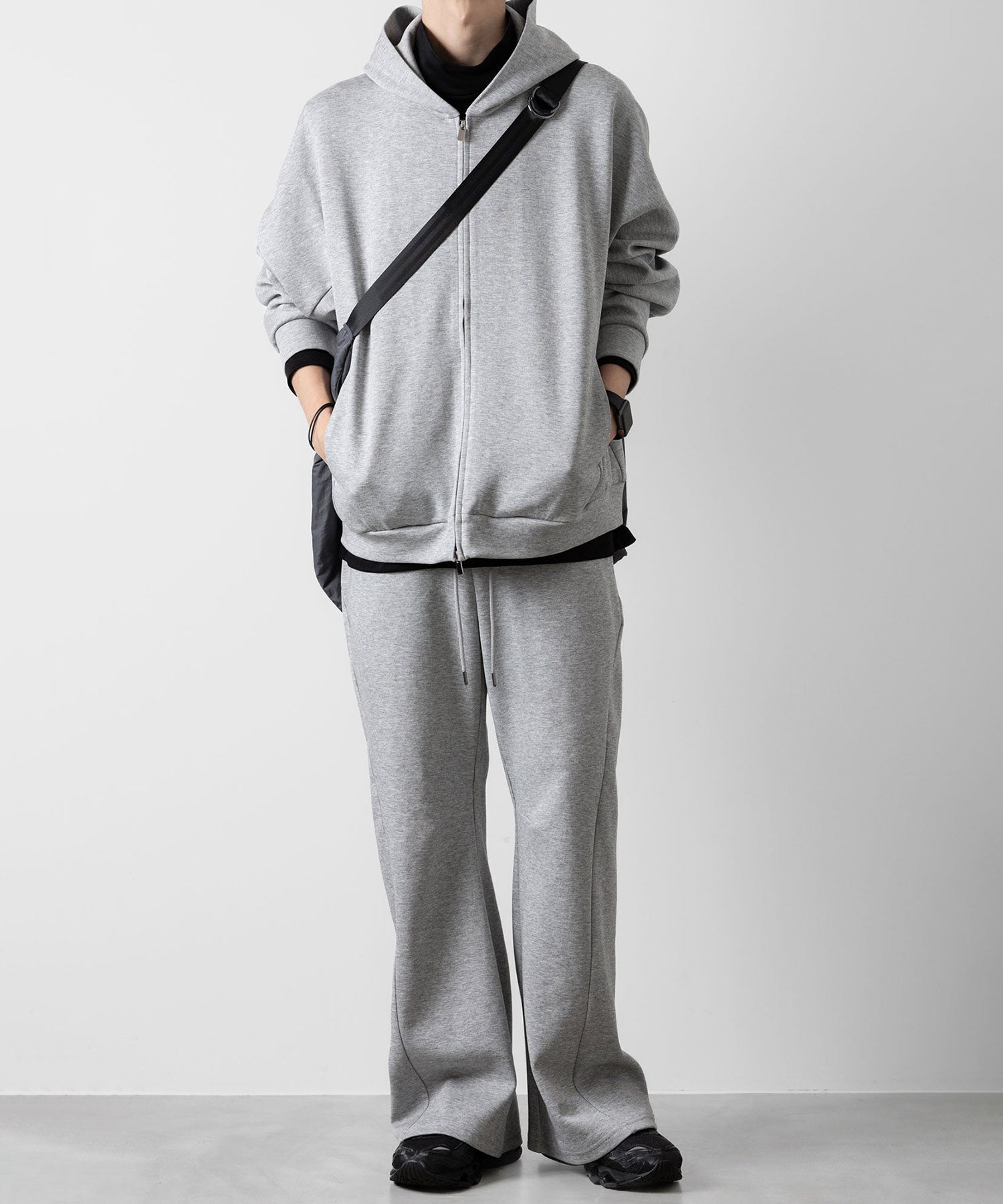 ATTACHMENT アタッチメントのCO/PE DOUBLE KNIT THREE DIMENSIONAL WIDE PANTS - X.GRAY 公式通販サイトsession福岡セレクトショップ