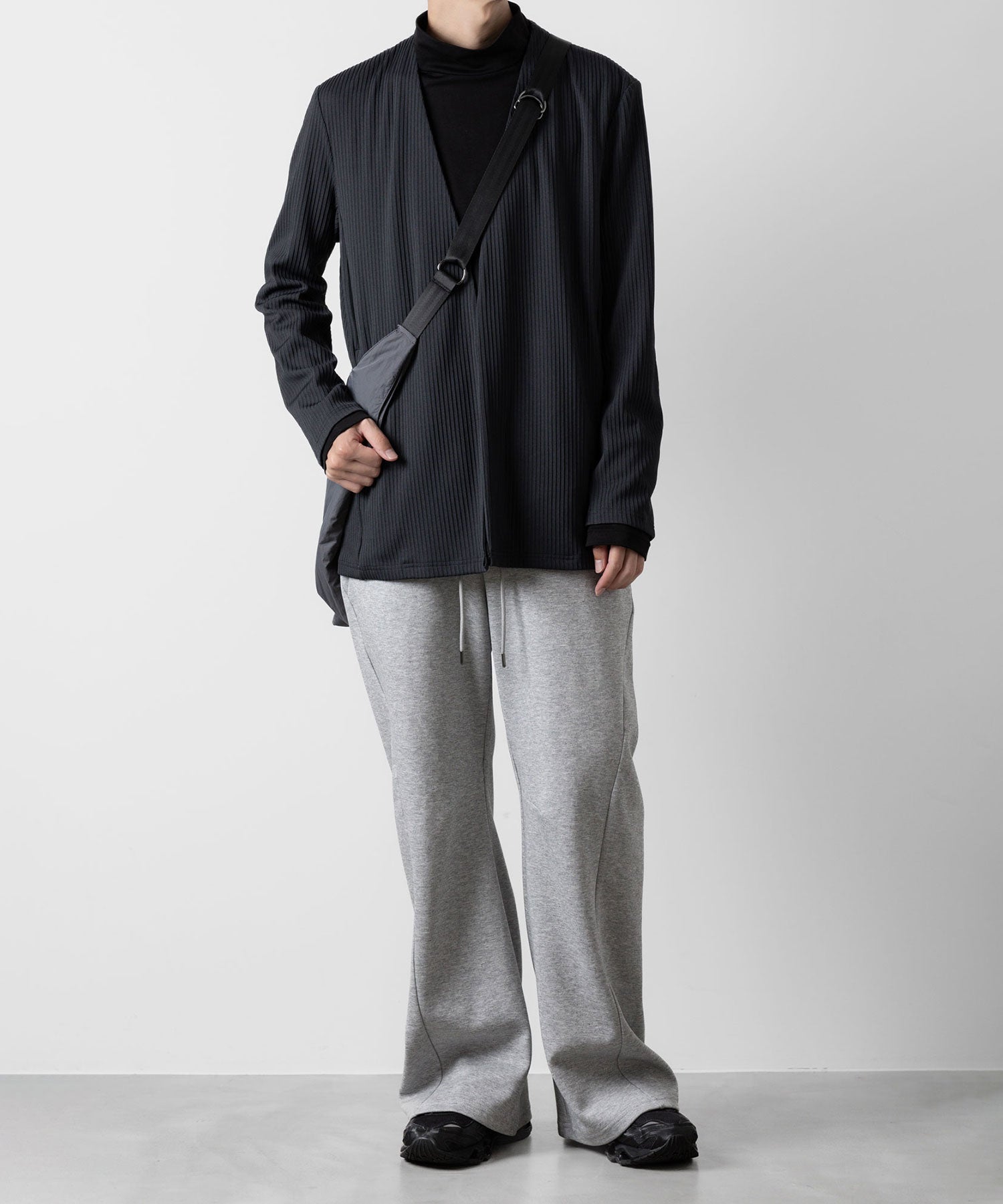 ATTACHMENT アタッチメントのCO/PE DOUBLE KNIT THREE DIMENSIONAL WIDE PANTS - X.GRAY 公式通販サイトsession福岡セレクトショップ