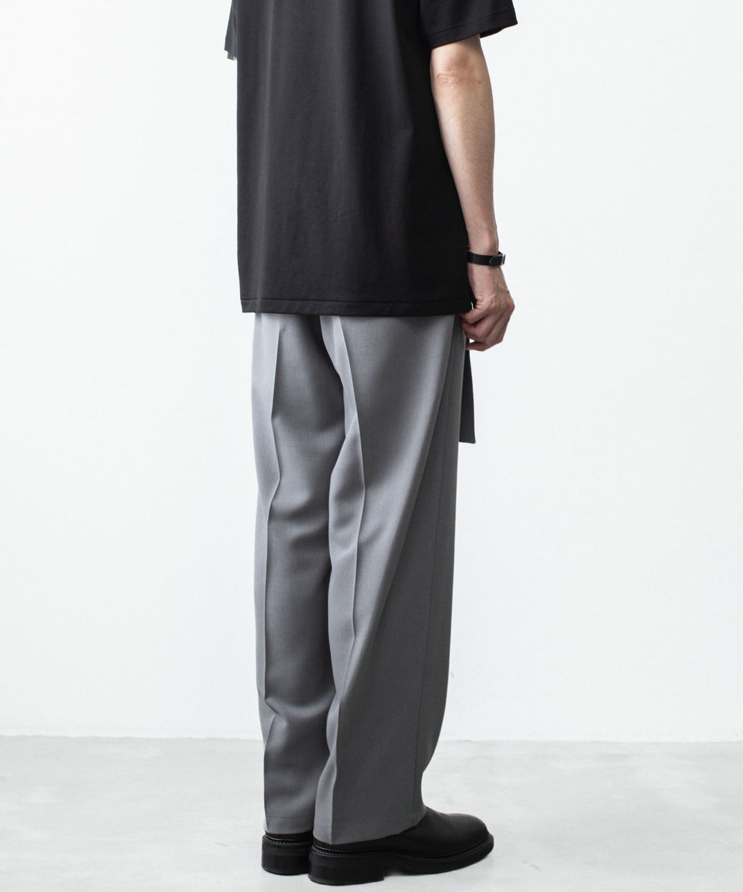 ATTACHMENT / EXCLUSIVE ITEMアタッチメントのPE LIGHT TROPICAL EASY TROUSERS - L.GRAYの公式通販サイトsession福岡セレクトショップ