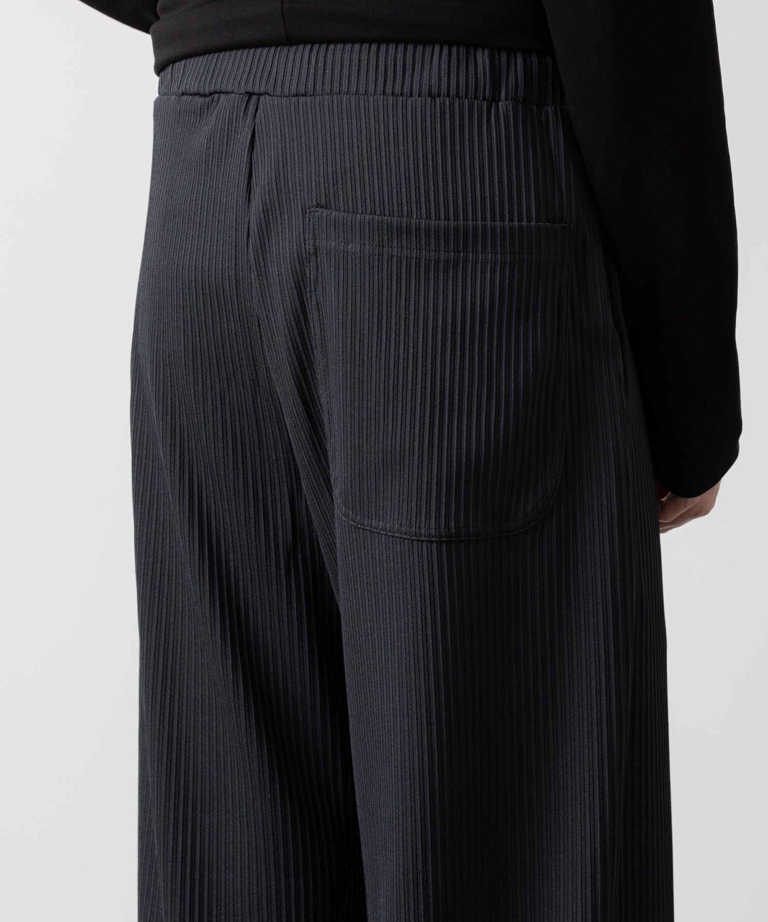 ATTACHMENT アタッチメントのPE STRETCH RIB WIDE LOUNGE TROUSERS - D.GRAY 公式通販サイトsession福岡セレクトショップ