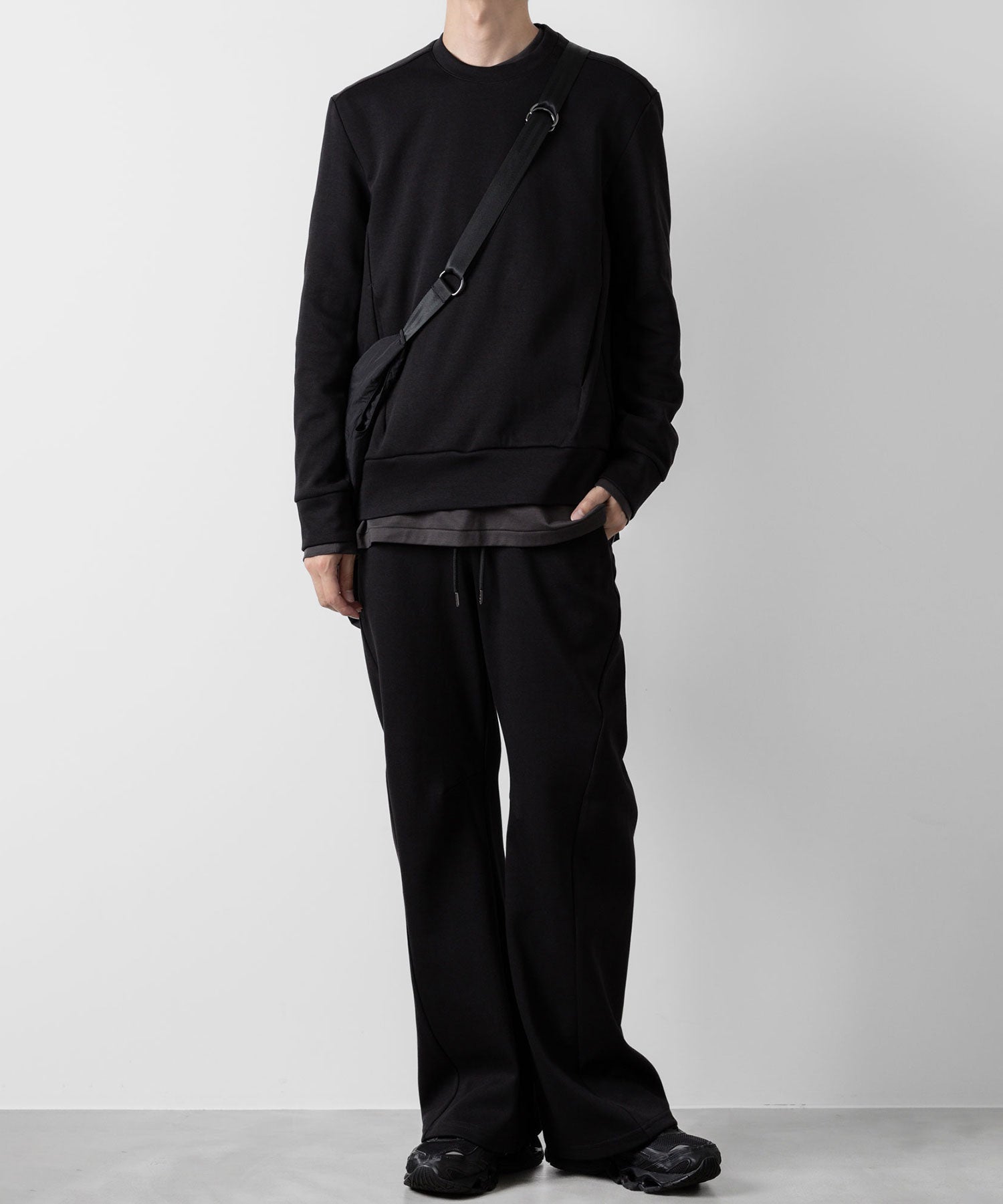 ATTACHMENT アタッチメントのCO/PE DOUBLE KNIT THREE DIMENSIONAL WIDE PANTS - BLACK 公式通販サイトsession福岡セレクトショップ