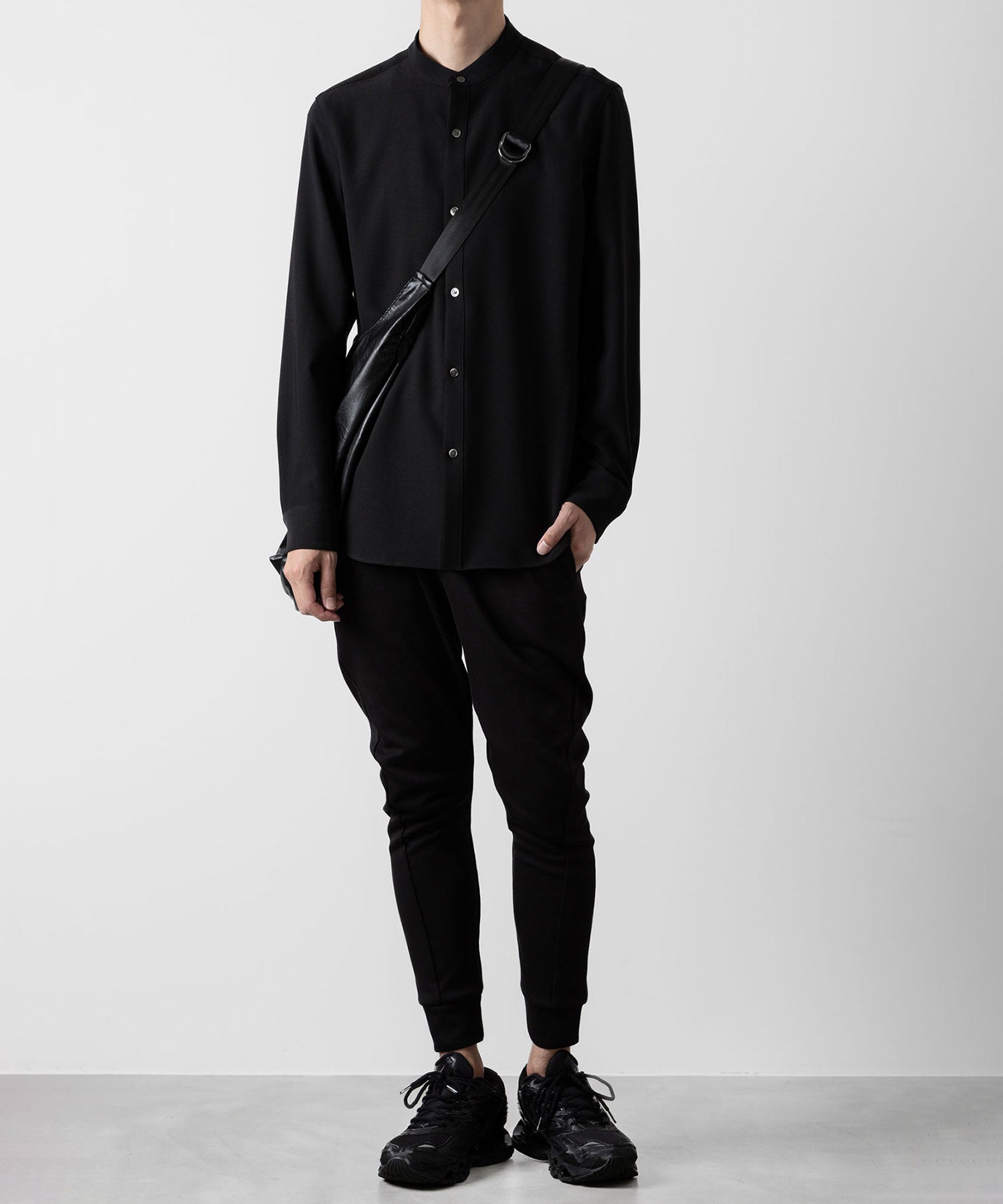 ATTACHMENT アタッチメントのCO/PE DOUBLE KNIT THREE DIMENSIONAL JOGGER PANTS - BLACK 公式通販サイトsession福岡セレクトショップ