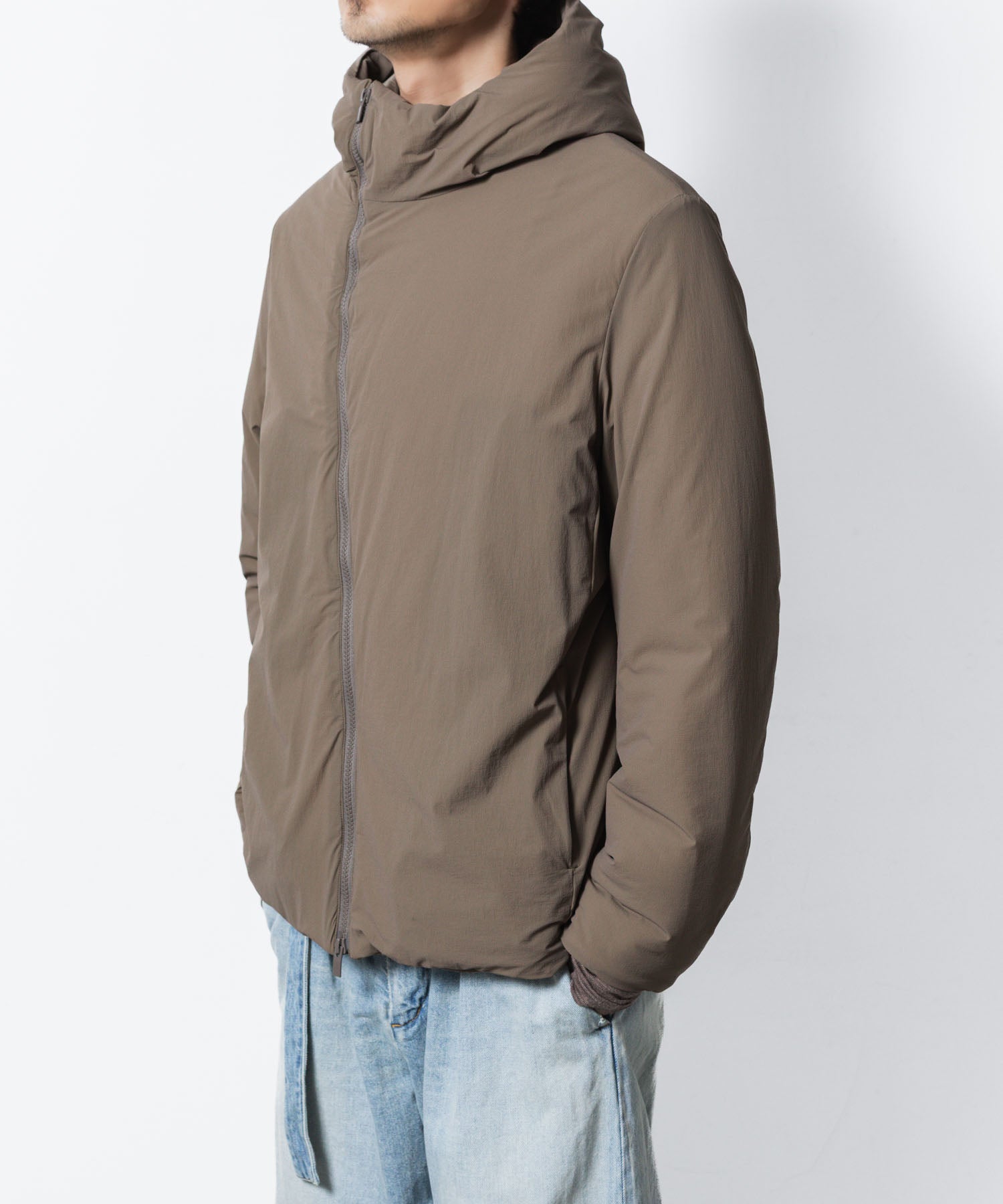 ATTACHMENT / EXCLUSIVE ITEMアタッチメントのNY 2WAY STRECH ROUND ZIP HOODED JACKET - CAMELの公式通販サイトsession福岡セレクトショップ