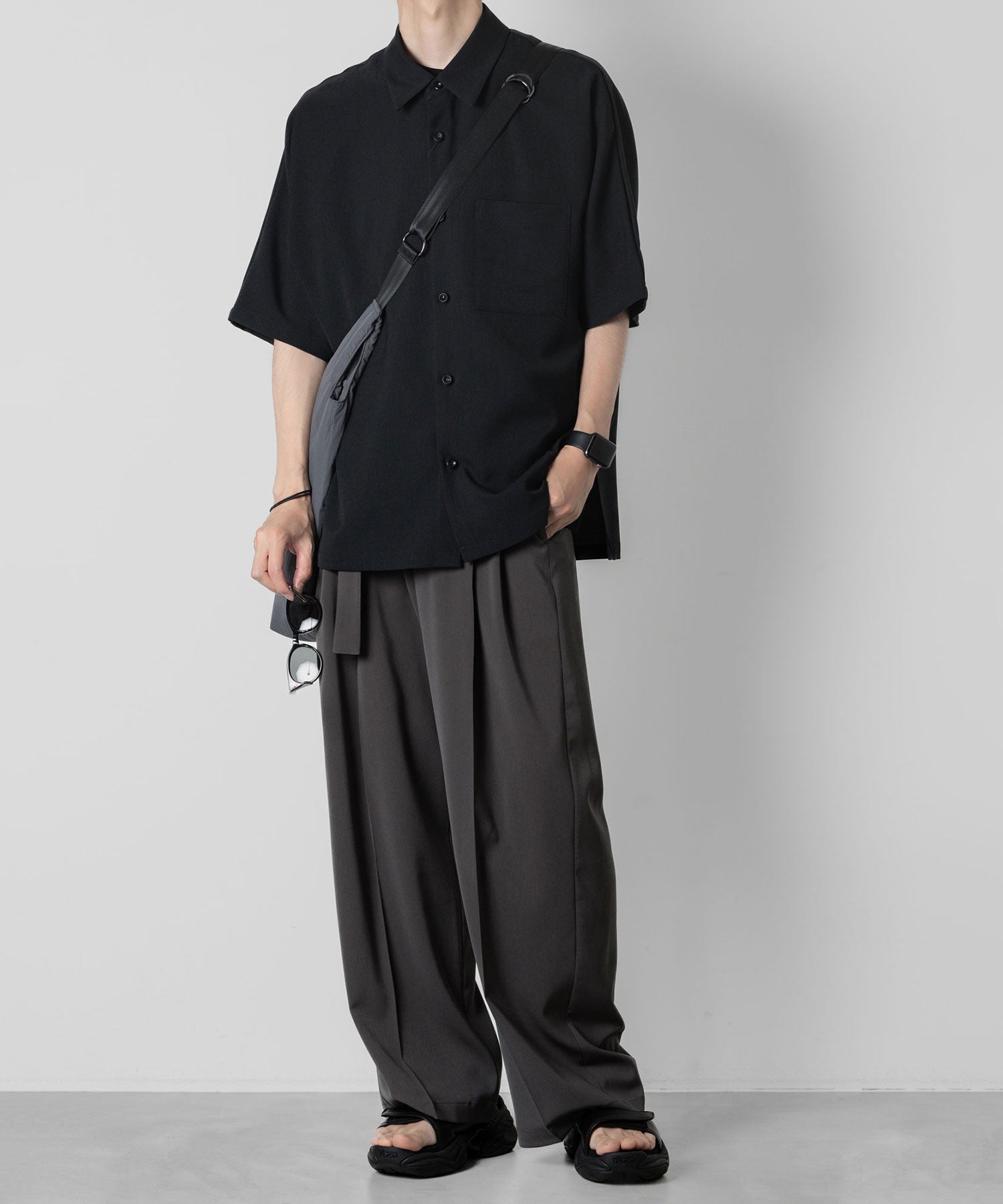 ATTACHMENT アタッチメント LIMITEDのSORIBIA TWILL BELTED WIDE TROUSERS - D.GRAYの公式通販サイトsession福岡セレクトショップ