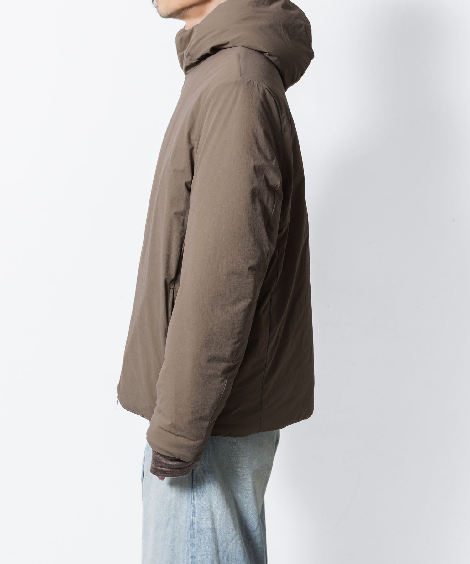 ATTACHMENT / EXCLUSIVE ITEMアタッチメントのNY 2WAY STRECH ROUND ZIP HOODED JACKET - CAMELの公式通販サイトsession福岡セレクトショップ