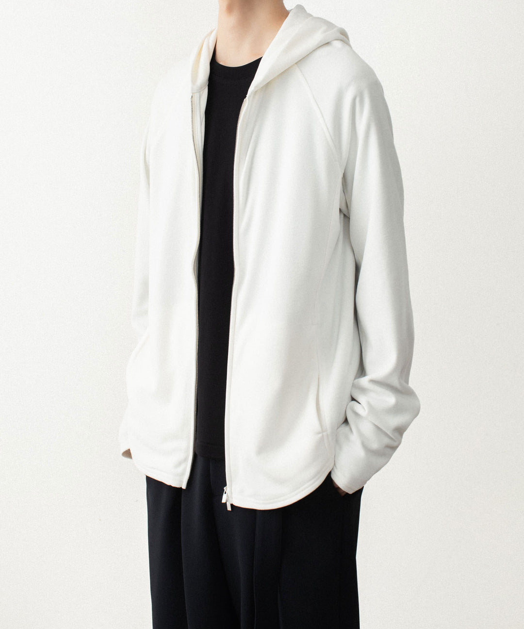 ATTACHMENT アタッチメントのVI/PE SMOOTH ZIP-UP LIGHT HOODIE - OFF WHITEの公式通販サイトsession福岡セレクトショップ