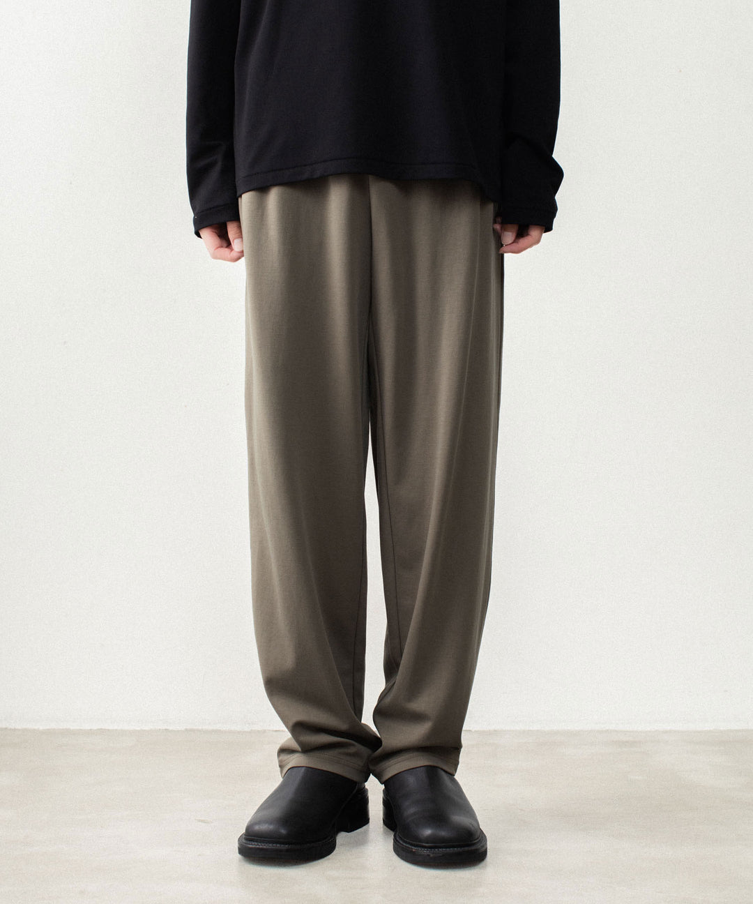 ATTACHMENT アタッチメントのCOTTON DOUBLE FACE LOUNGE TROUSERS - KHAKI GRAYの公式通販サイトsession福岡セレクトショップ